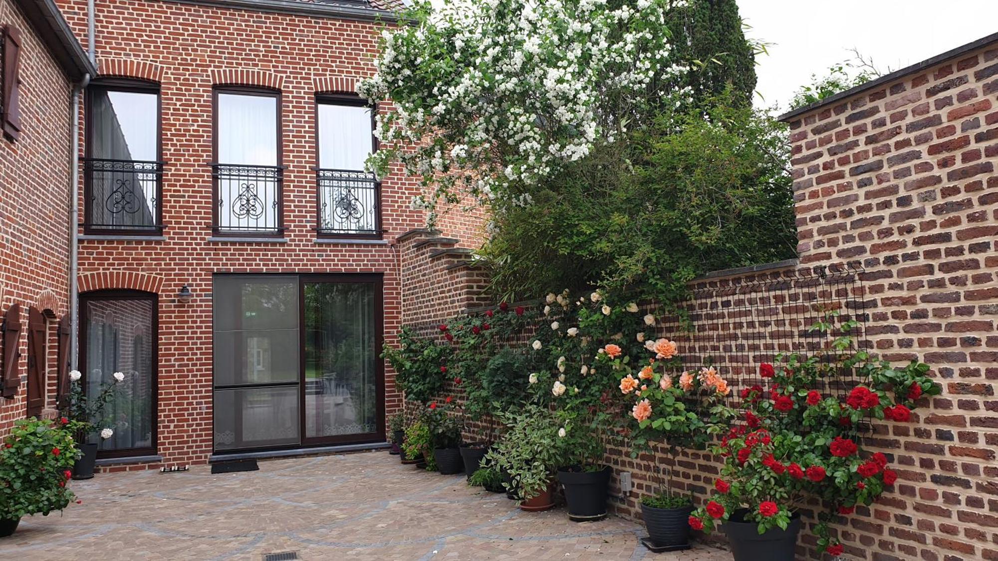 B&B Secret Garden Adults Only Voeren Exterior photo